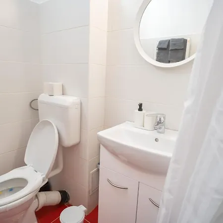 Spacious 2br Dristor Bucharest