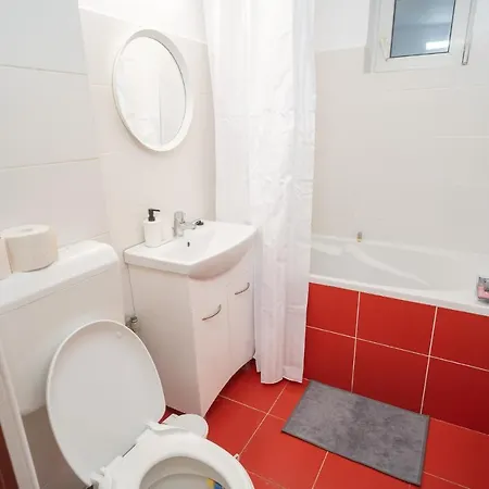 Spacious 2br Dristor Apartment